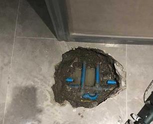 龙安阳台漏水维修公司分享下暖气管道漏水的原因有哪些